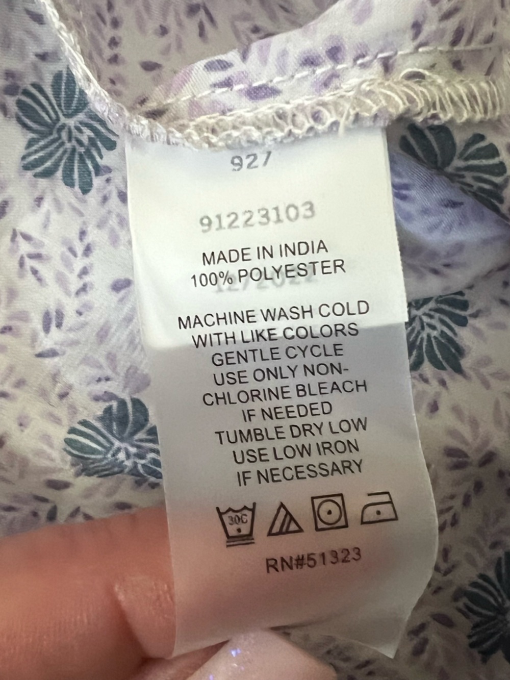 Vince Camuto Lavender Off The Shoulder Blouse with Blue Floral Print - Picture 4 of 6